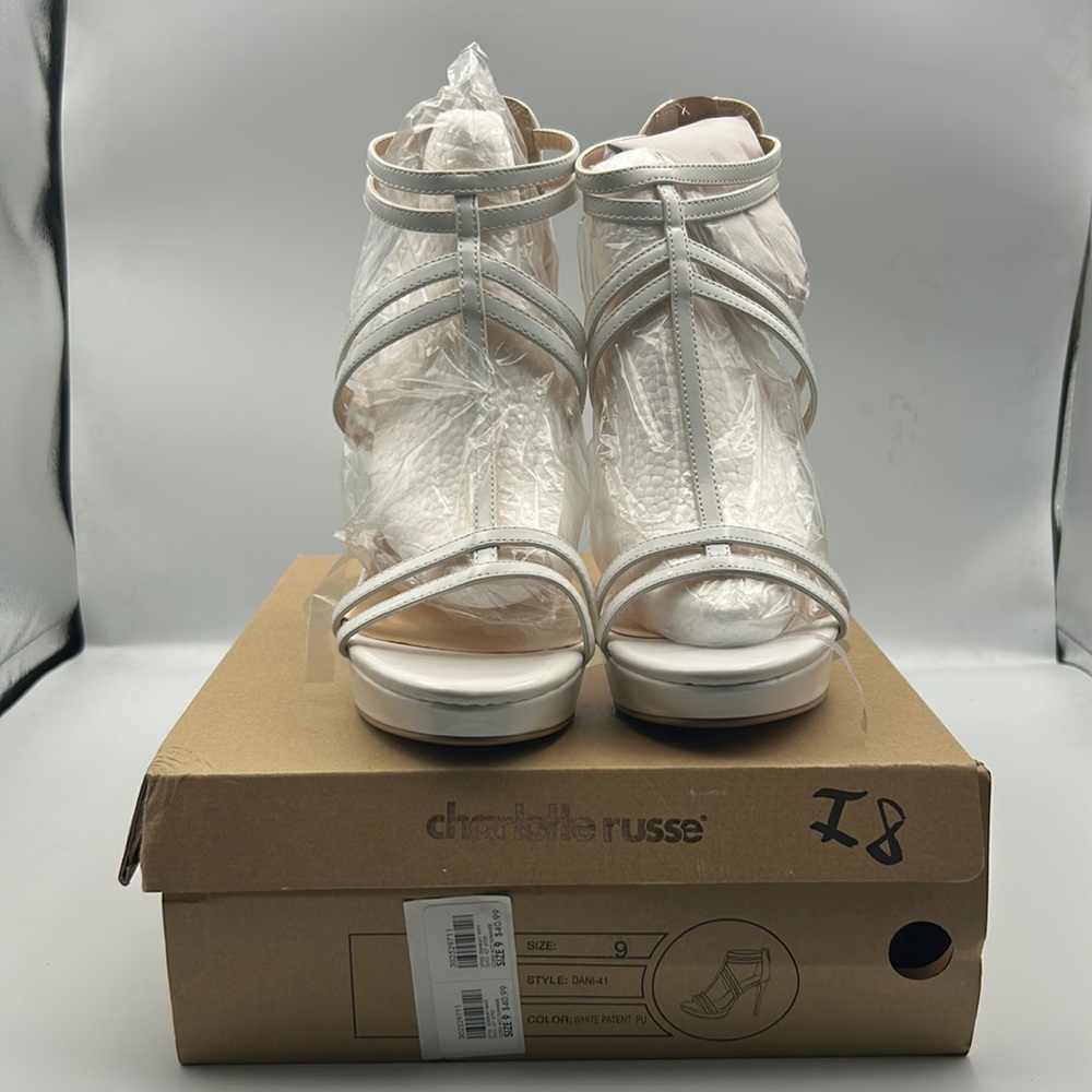 Charlotte Russe New White Size 10 Heels
